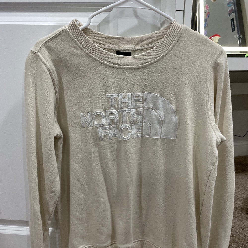 Womens North Face Crewneck